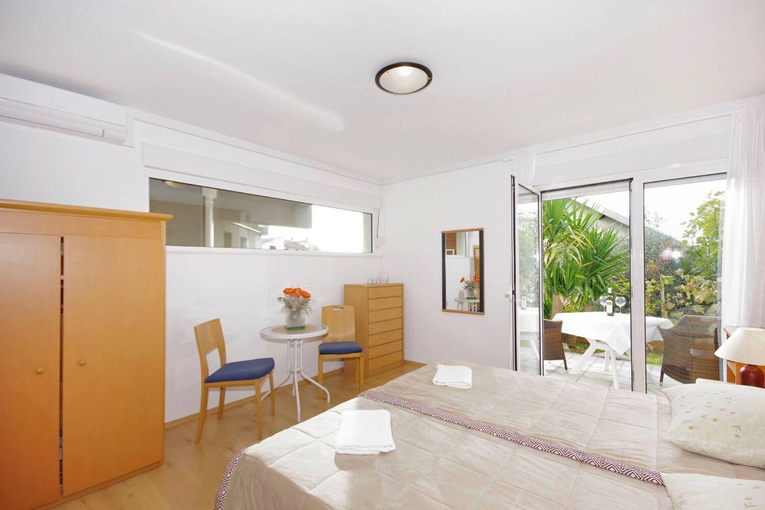 Apartments Javi - Free Private Parking Trogir Dış mekan fotoğraf