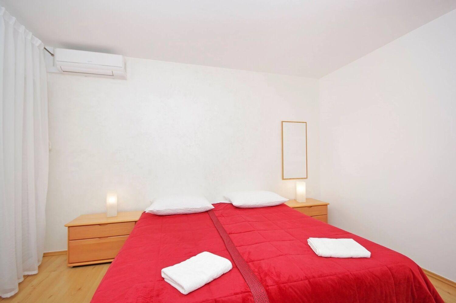 Apartments Javi - Free Private Parking Trogir Dış mekan fotoğraf