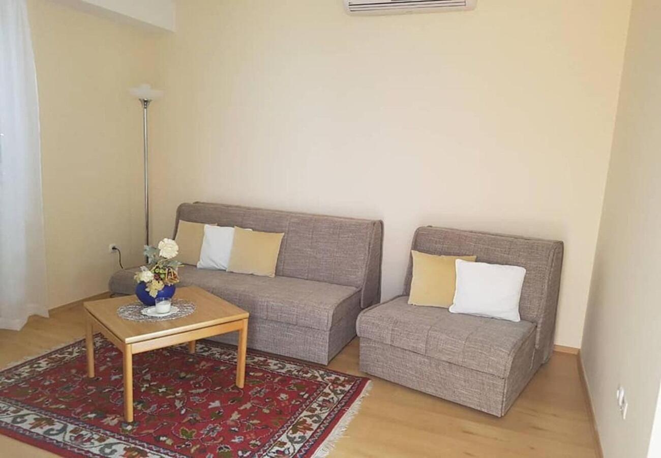 Apartments Javi - Free Private Parking Trogir Dış mekan fotoğraf